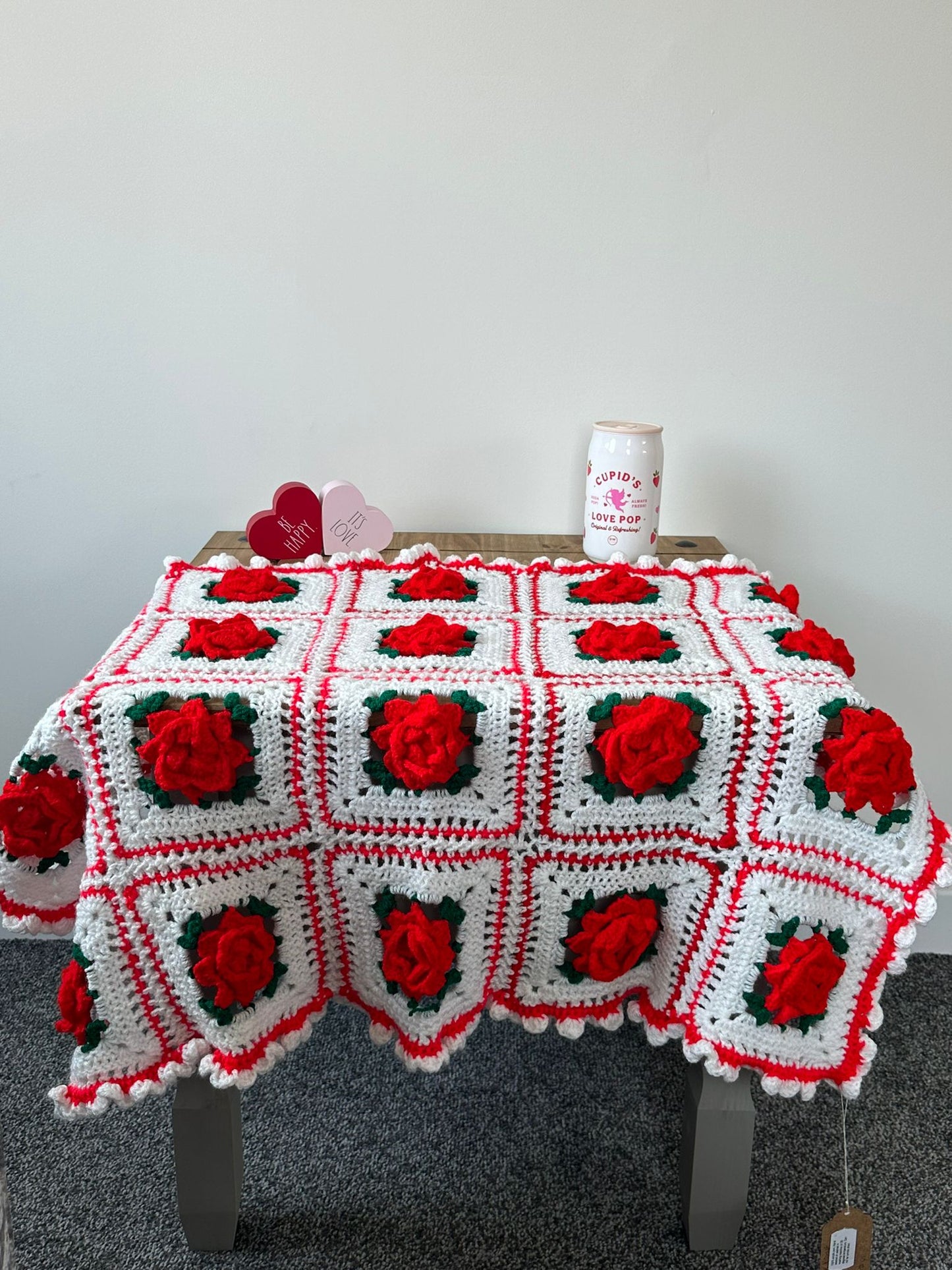 Red rose blanket