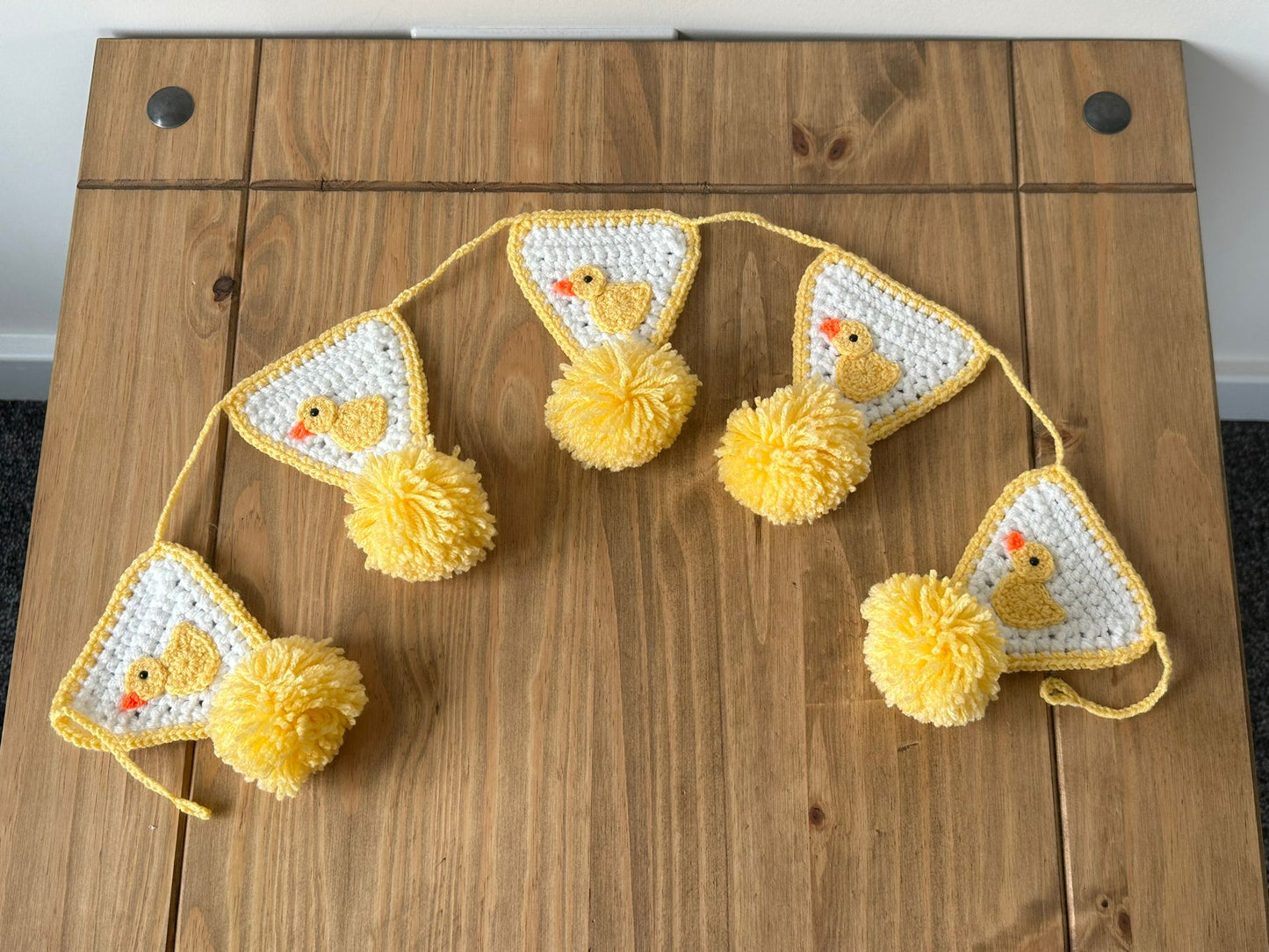 Duck bunting